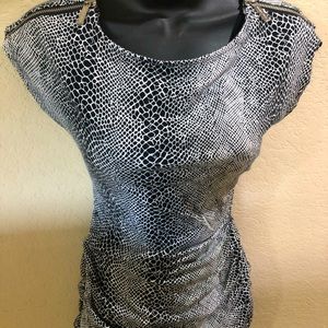 Women’s Snake Skin Print Top